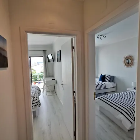 Casa Na Onda Sonho Da Baia-amazing Sea View Сан-Мартинью-ду-Порту